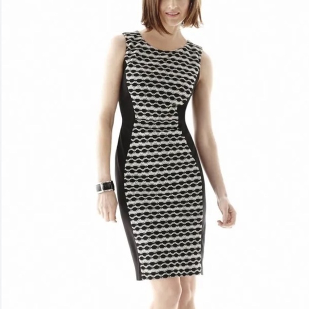 Evan Picone Sleeveless Black and White Knit Wave Pattern Midi Dress